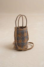 Afbeelding in Gallery-weergave laden, RAFFIA BUCKET BAG
