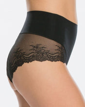 Afbeelding in Gallery-weergave laden, Undie-Tectable Lace Hi-Hipster
